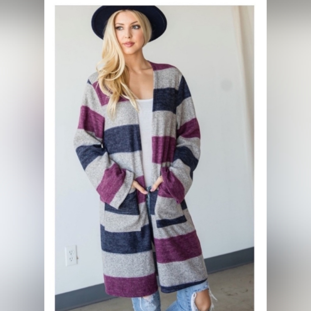 Color Block Cardigan - Picture 5 of 7